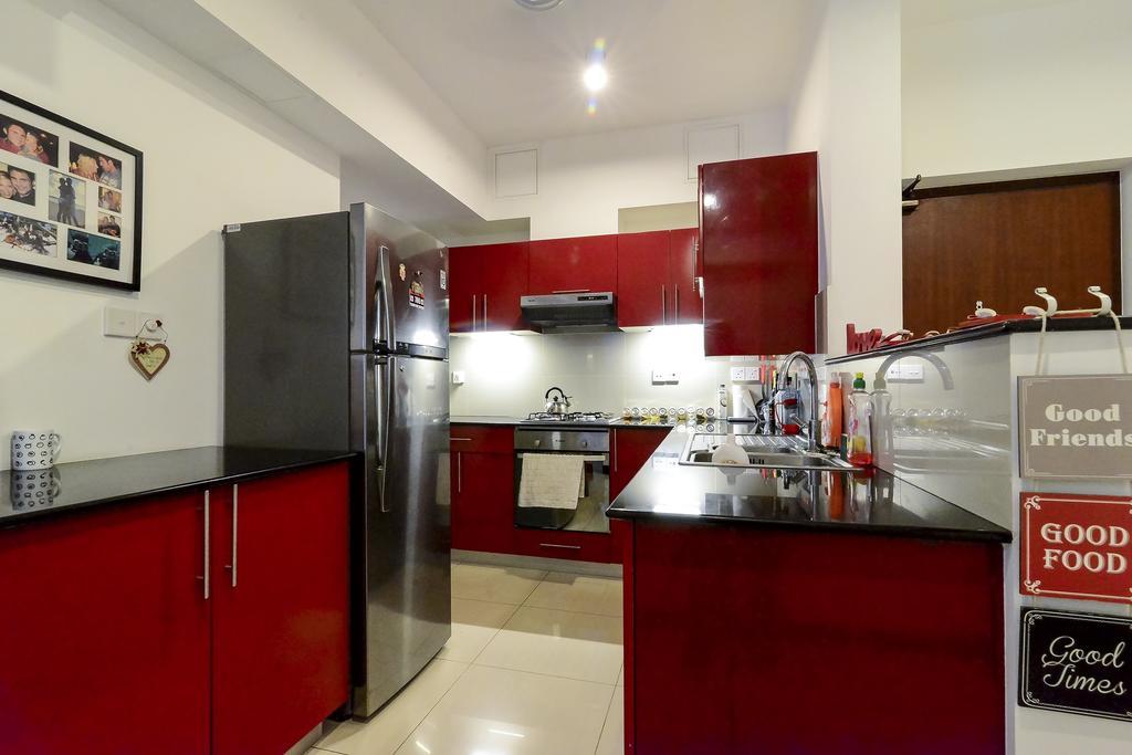 On 320 Apartment Kolombo Bagian luar foto