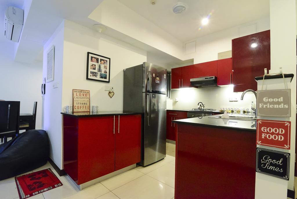 On 320 Apartment Kolombo Bagian luar foto